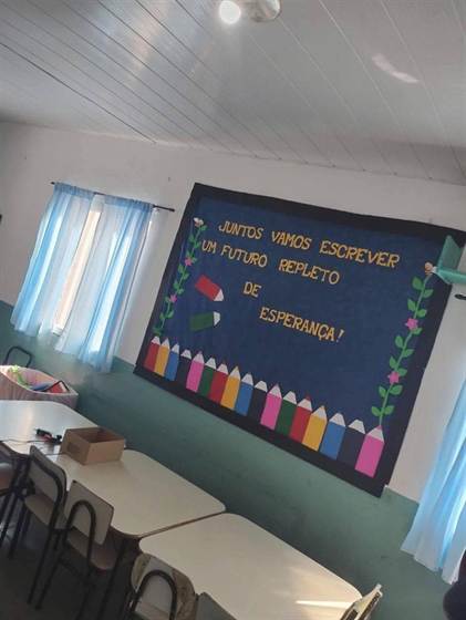 Mural “Juntos vamos escrever um futuro repleto de esperança!”